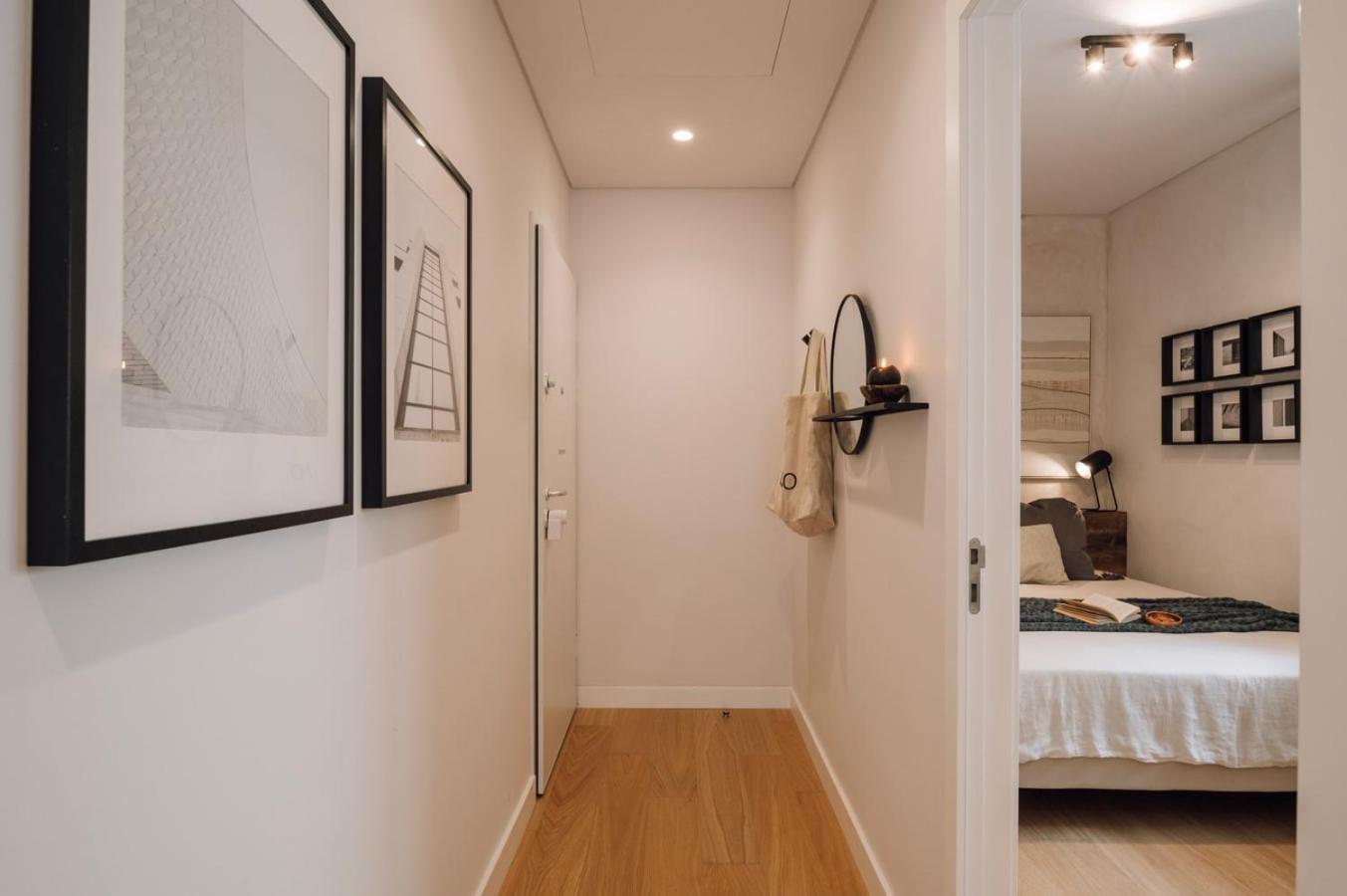 Biel - 2 Bedrooms, Pool And Parking In Arroios Apartment