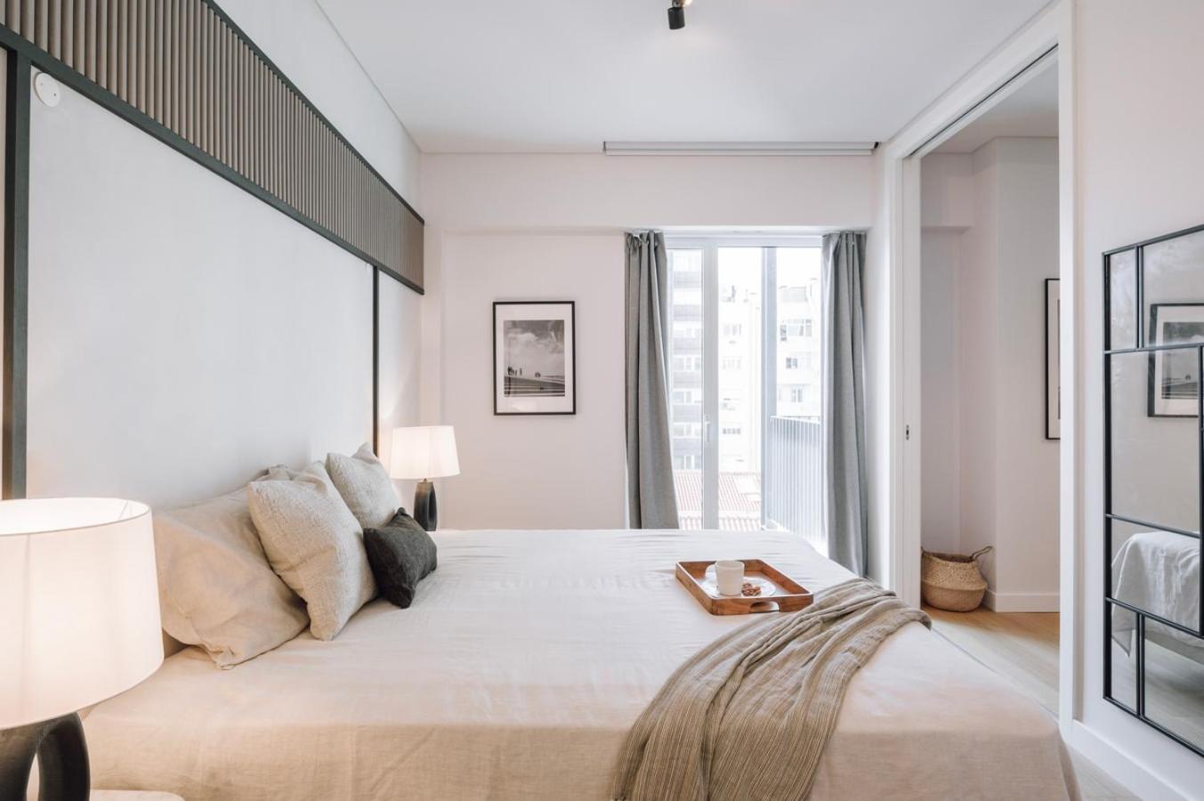 Biel - 2 Bedrooms, Pool And Parking In Arroios Lejlighed Lisboa